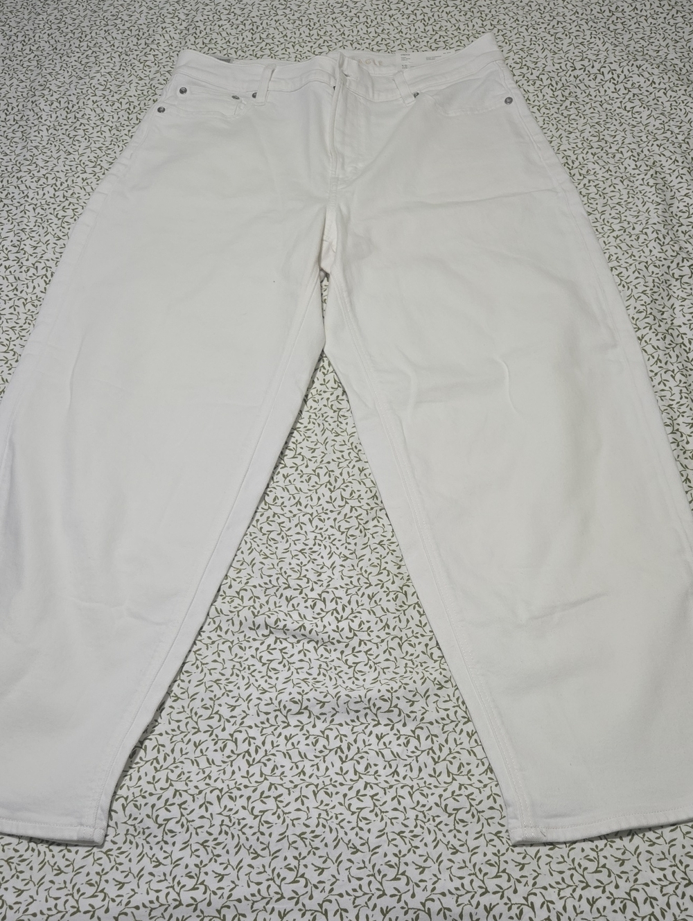 American Eagle Outfitters White Wide-Leg Jeans